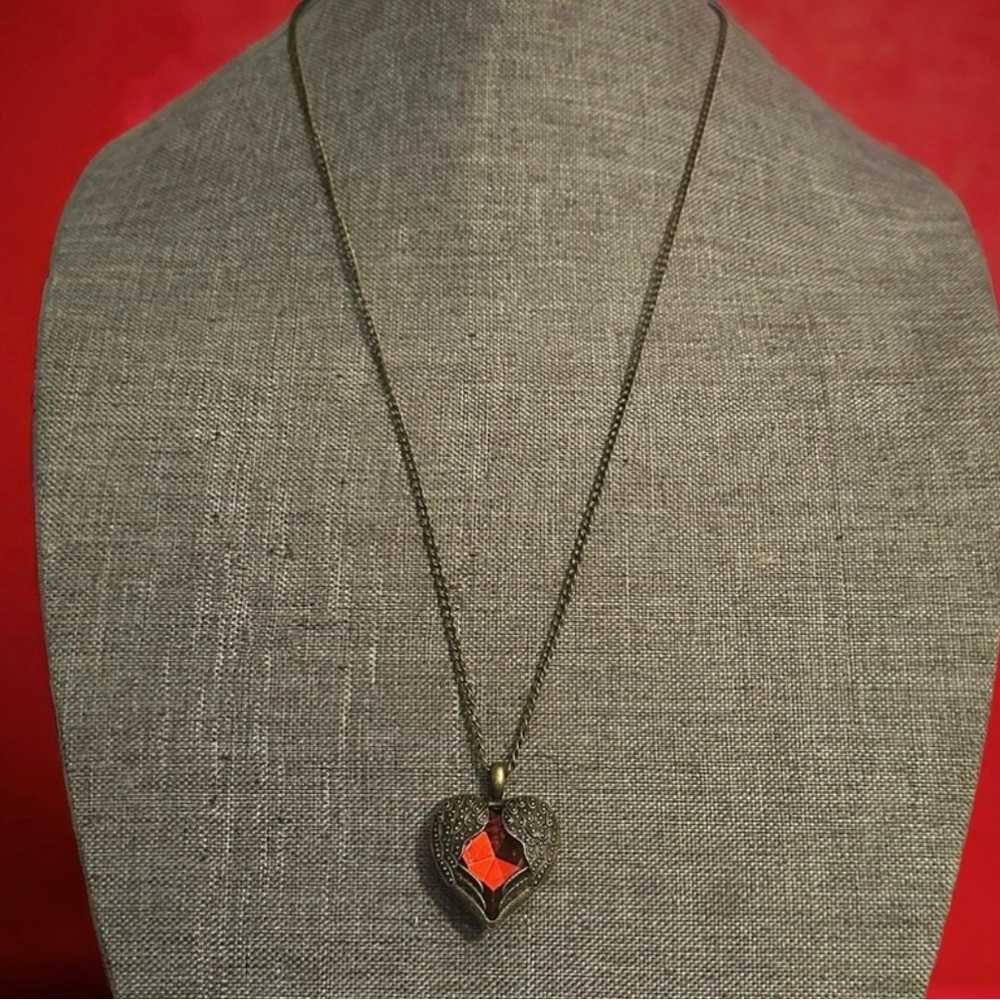 Sumni angel wing red heart pendant necklace